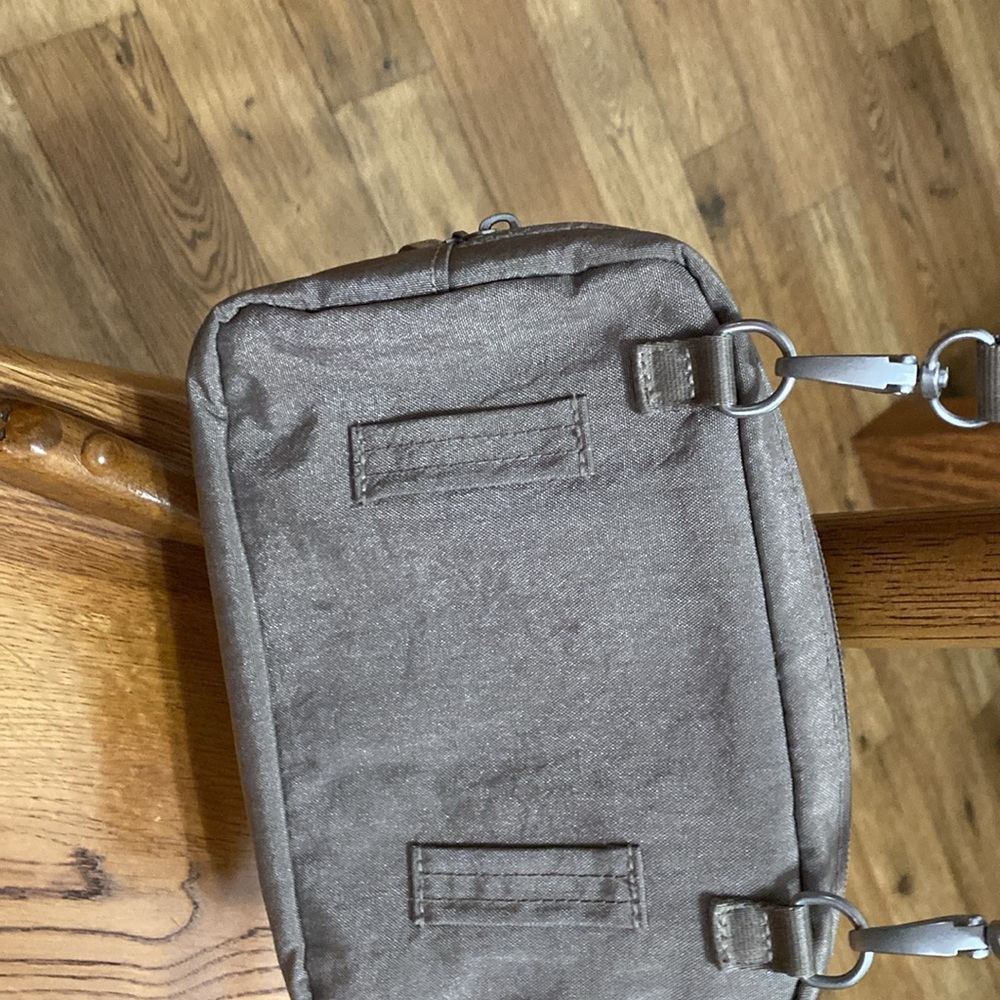 Women’s Baggallini Brown Small Crossbody bag - Picture 4 of 4